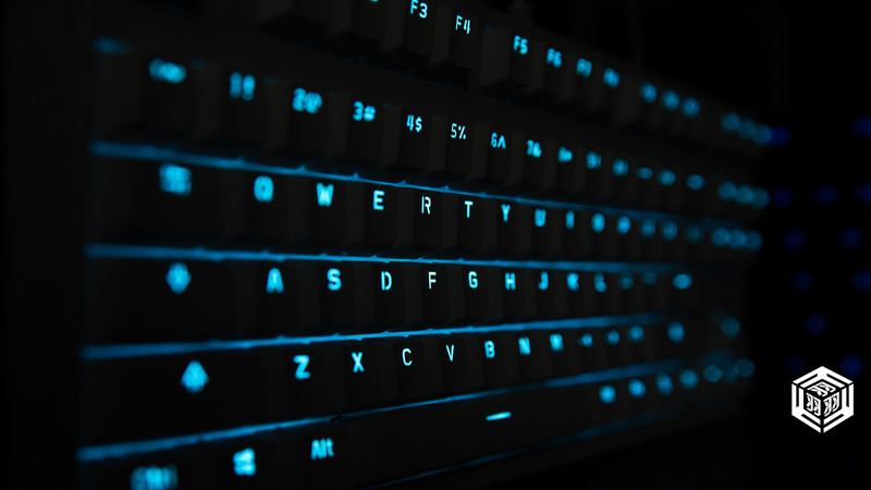 公司背光硅膠鍵盤(pán)，背光機(jī)械鍵盤(pán)遠(yuǎn)銷(xiāo)美國(guó)，新加坡！